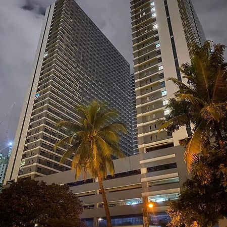 One Bedroom Condo Unit Fame Residences Manila Ngoại thất bức ảnh