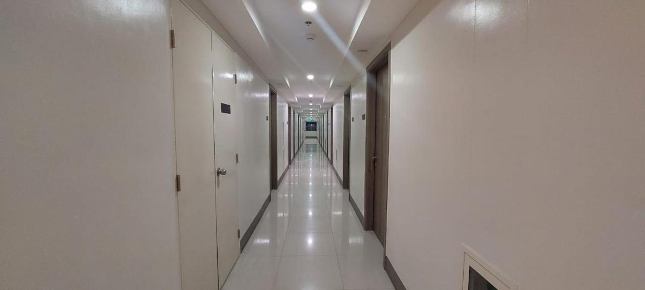 One Bedroom Condo Unit Fame Residences Manila Ngoại thất bức ảnh