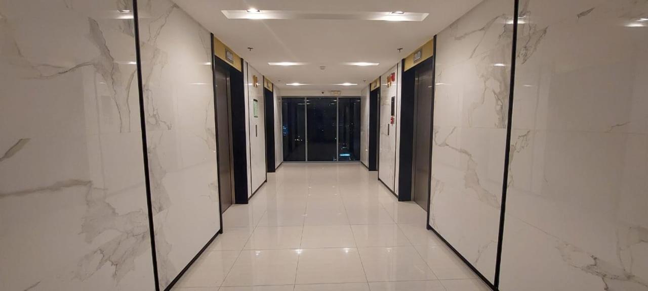 One Bedroom Condo Unit Fame Residences Manila Ngoại thất bức ảnh